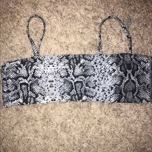 👙kcloveshearts Swim top re-posh👙